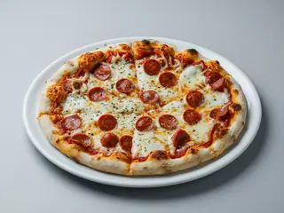 Pizza rossa wurstel
