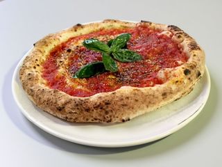 Pizza marinara