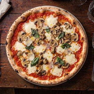 Pizza porcini