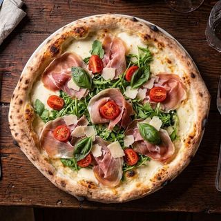 Pizza regina