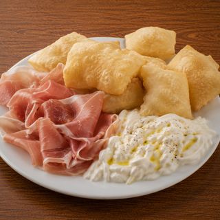Coccoli fritti