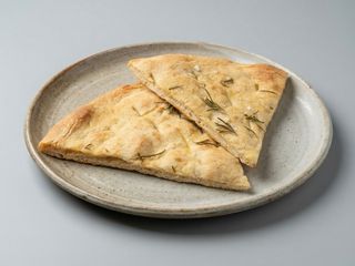 Focaccia al piatto
