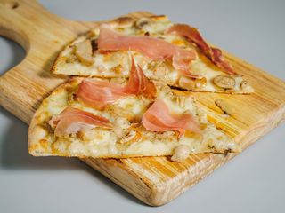 Pizza campagnola al spicchio