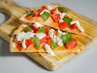 Pizza Capri al spicchio