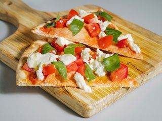 Pizza Capri al spicchio 