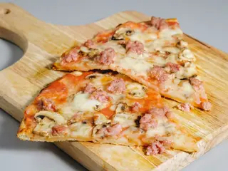 Pizza Montanaro al spicchio