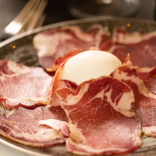 BURRATA E CAPOCOLLO