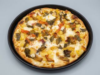 Patate, peperoni, mozzarella - bianca