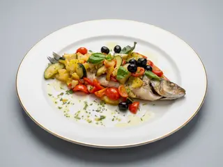 Branzino alla mediterranea