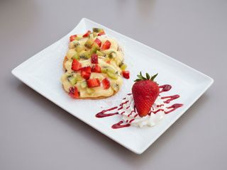 Pancake Crema chantilly e frutta fresca
