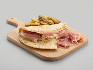 Piadina con prosciutto crudo di parma