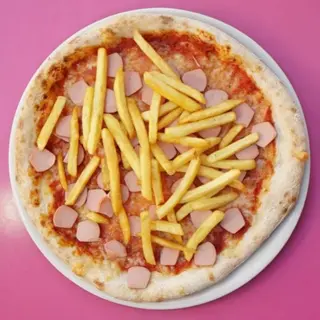 Pizza wurstel patatine