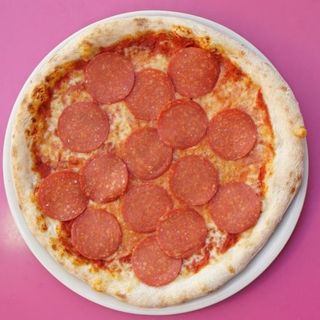 Pizza salame piccante 