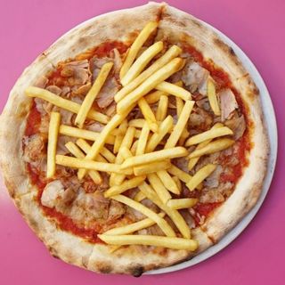 Pizza kebab e patate fritte 