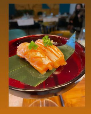 Nigiri salmone - 2 pezzi