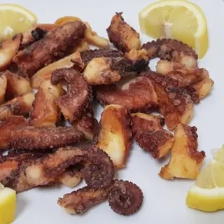 Polpo, calamari e gamberi 