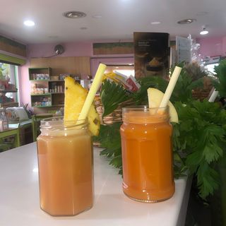 Succo di frutta all'ananas