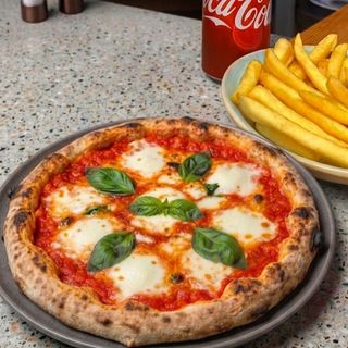 Pizza Margherita + patatine fritte + bevanda