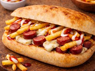 Pan Wurstel Mozzarella Patatine Ketchup Maionese