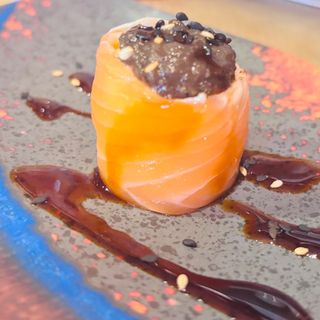 45 Sushi jo salmone tartufo 