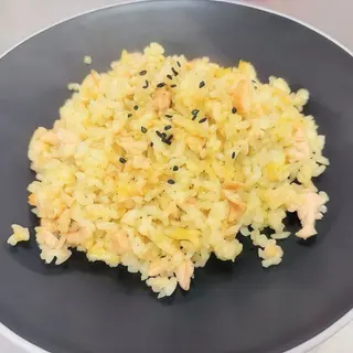 128 Riso con salmone