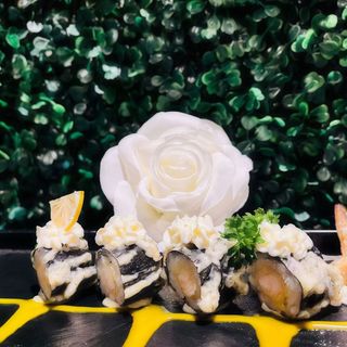 74. Hosso fritto al gamberi fritti Philadelphia e salsa di mango