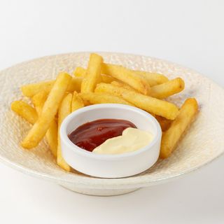 24. Patatine fritte