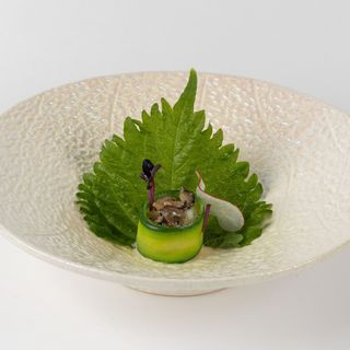 74. Gunkan Vegetariano