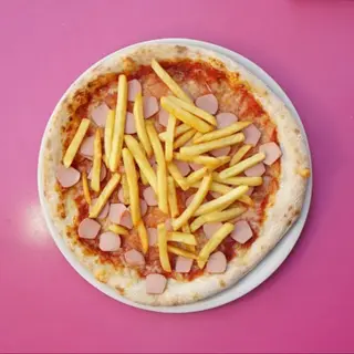 Pizza wurstel patatine