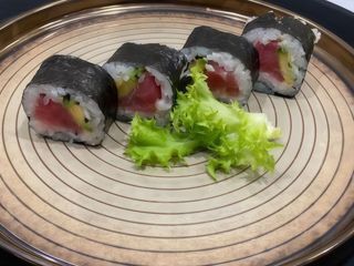 74B. Futomaki tuna - 4 pezzi