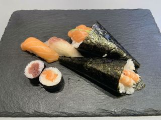 Sushi temaki