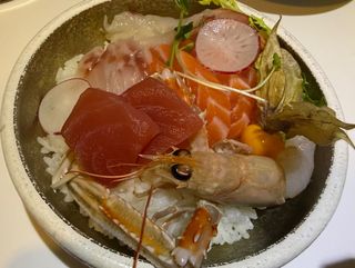 Chirashi misto