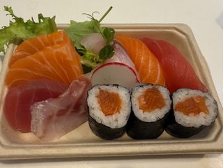 Sushi sashimi small