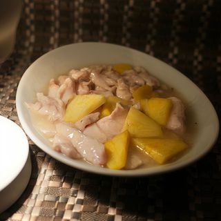 Pollo con ananas