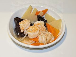 079. Gamberi con verdure