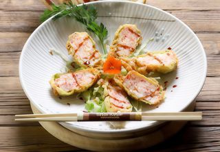 Fiori di zucca con gamberi