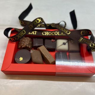 Confezione di cioccolatini ( di nostra produzione)