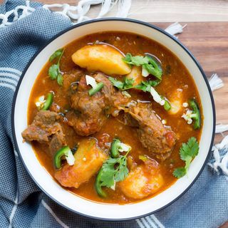 Aloo gosht
