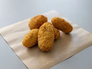 Fiori di zucca e alici