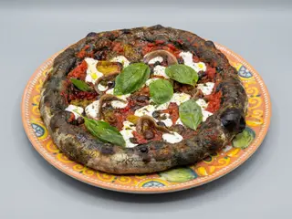 EOLIE(impasto al carbone)