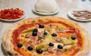 Pizza capricciosa