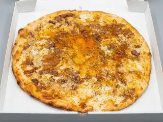 Pizza cacciatora