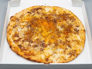 Pizza cacciatora
