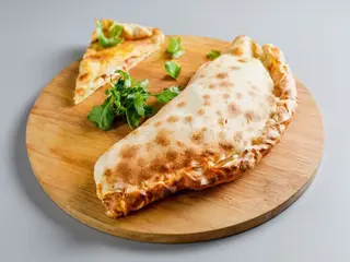 Calzone ultimo impero   al tegamino