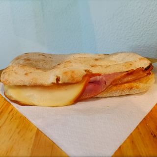 PINSA COTTO SCAMORZA