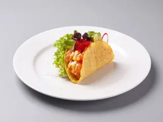 90. Salmon tacos