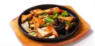 406. Tofu alla piastra con verdure