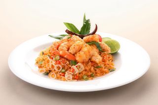 37. Riso con gamberi e ananas