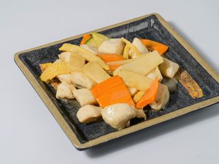 S7. Pollo con verdure