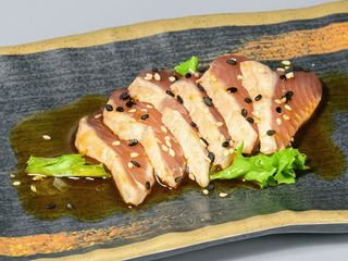 TA17. Tataki di tonno